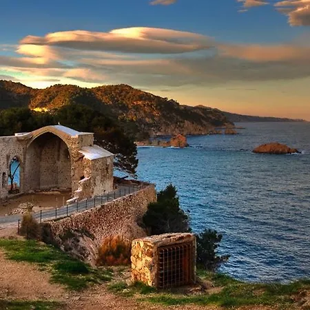 Lets Holidays Beautiful W/ Pool Toss *