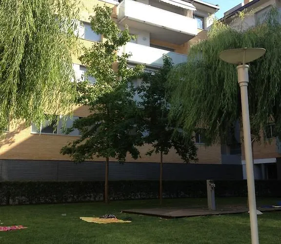 Lets Holidays Beautiful With Pool Tossa Appartement *